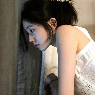 三条黑暗的街道
